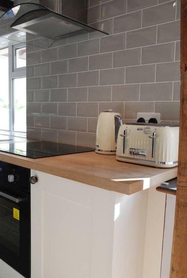 Hollyhock Cottage Ashford  Esterno foto