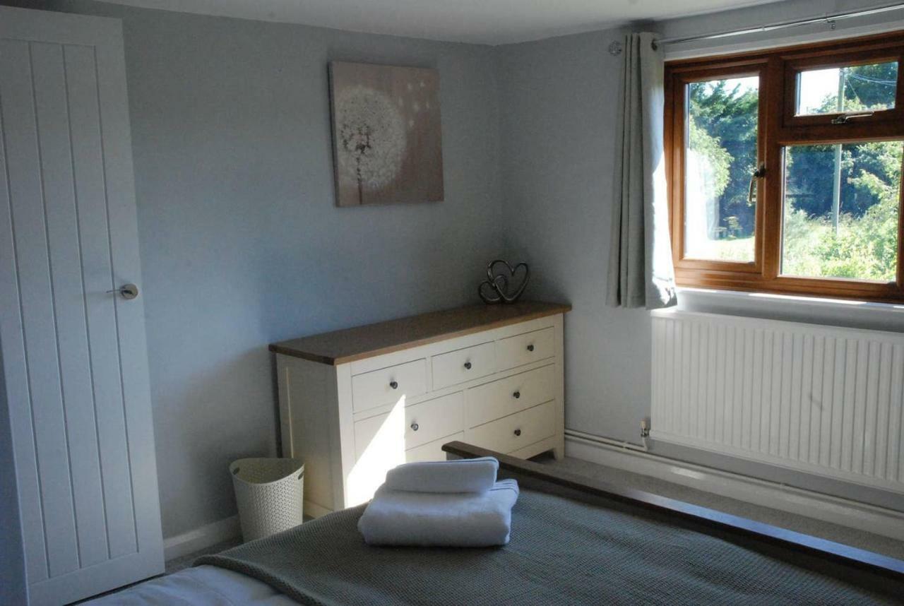 Hollyhock Cottage Ashford  Esterno foto