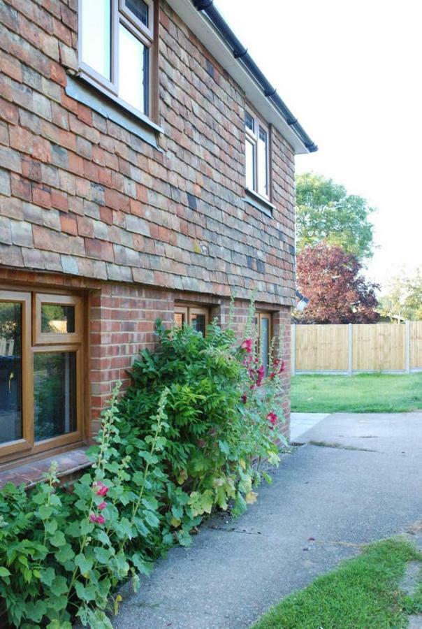 Hollyhock Cottage Ashford  Esterno foto
