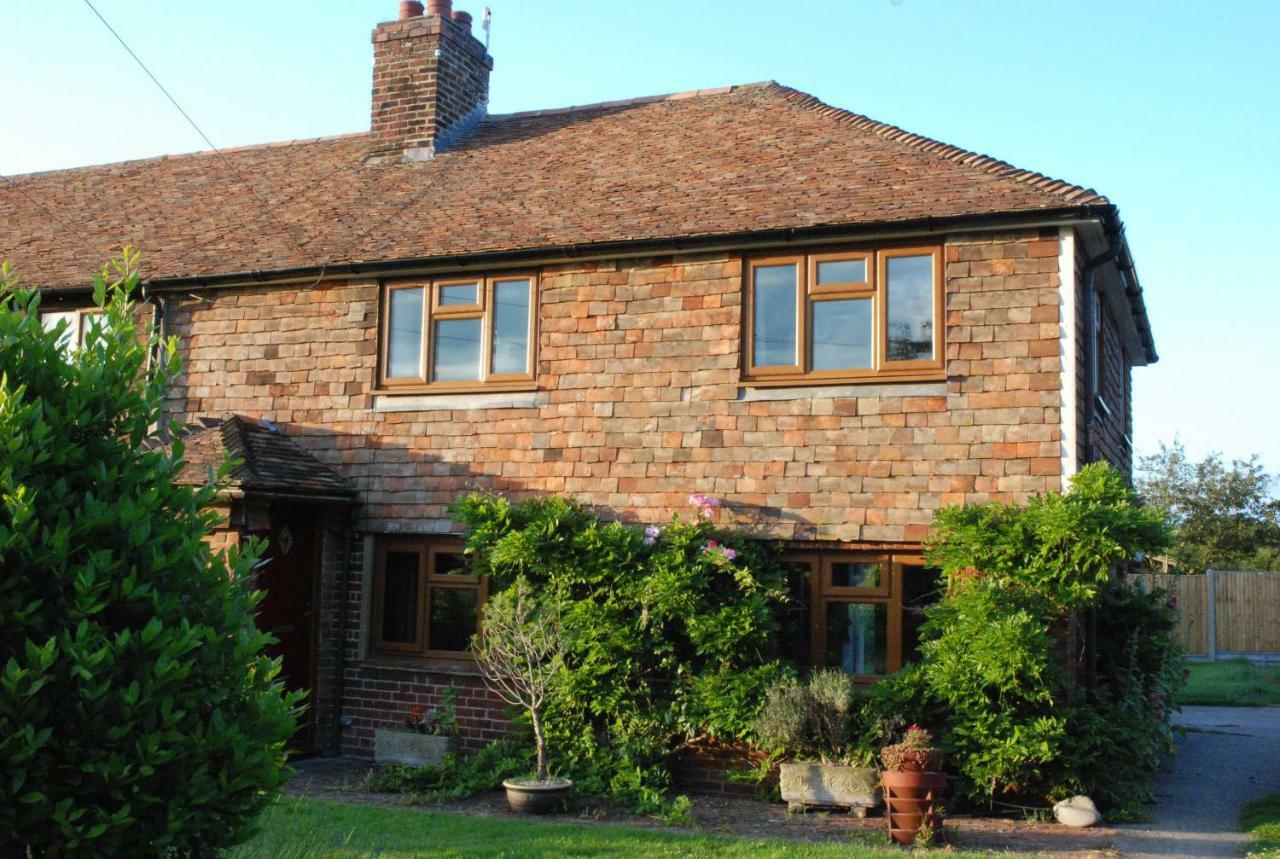 Hollyhock Cottage Ashford  Esterno foto